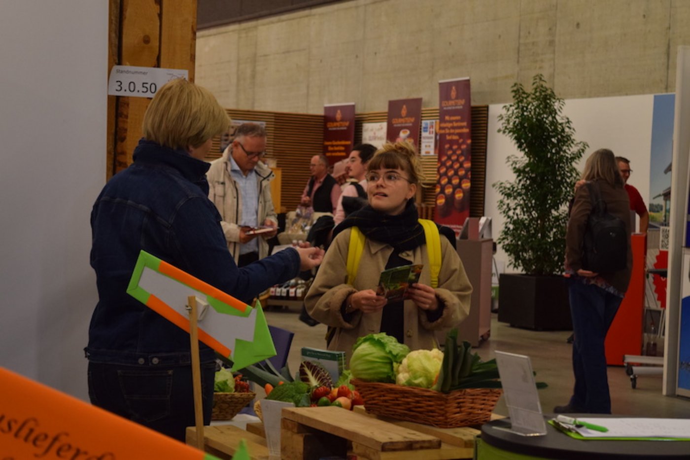Der Kontakt zwischen Ausstellern und Besuchern wird sehr geschätzt.
