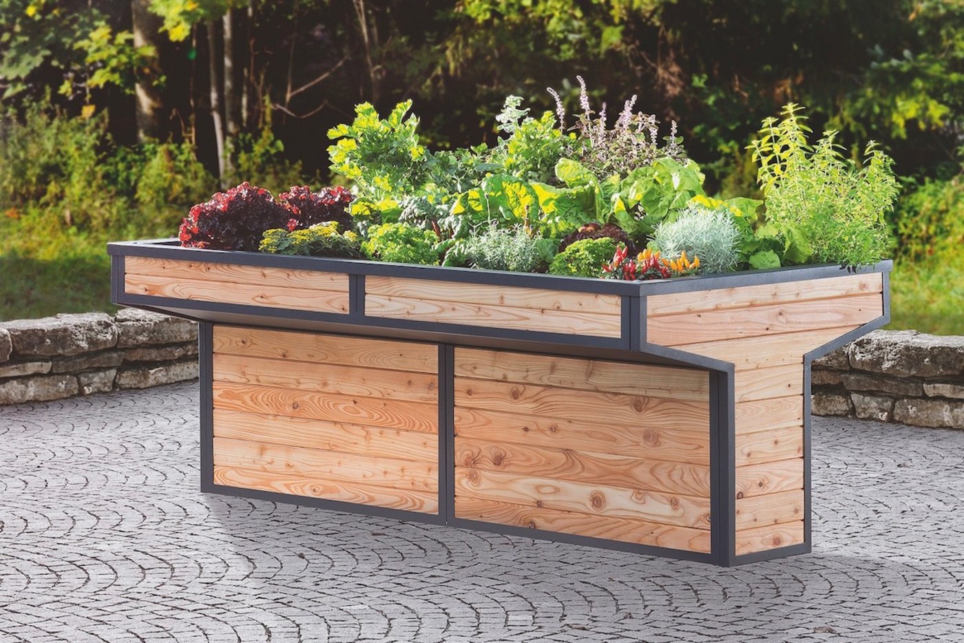 Hochbeete im Garten ersparen einem das Bücken: Modell Sana des Schweizer Herstellers Sager. (Bild zVg)