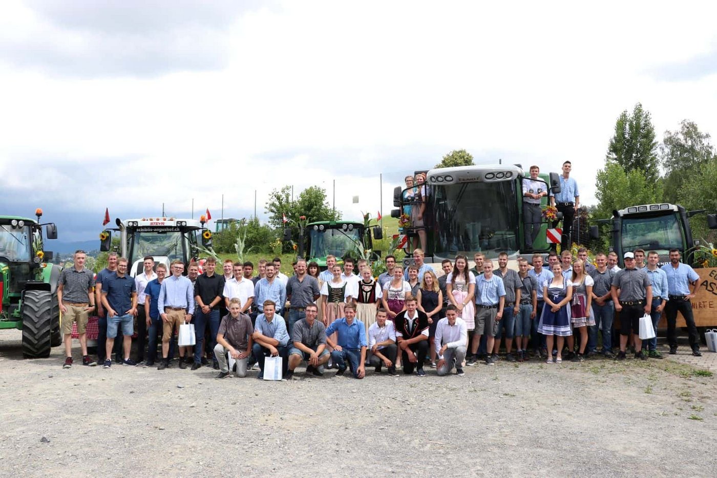 82 junge Berufsleute haben ihren Abschluss am LZ Liebegg gefeiert.