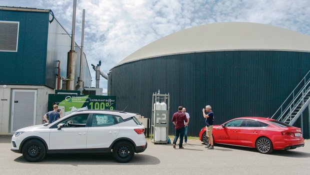 In der Schweiz gibt es 110 landwirtschaftliche Biogasanlagen. Hier sieht man eine Pilottankstelle im Kanton Jura. (Bilder Ökostrom Schweiz)