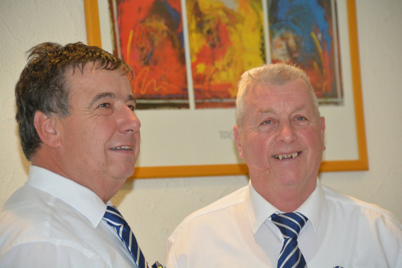 Seit 40 Jahren im Vorstand des Luzerner Verbands für Landtechnik, davon 28 Jahre als Aktuar: Präsident Anton Moser (links) bedankte sich bei Julius Brun. (Bild Armin Emmenegger)