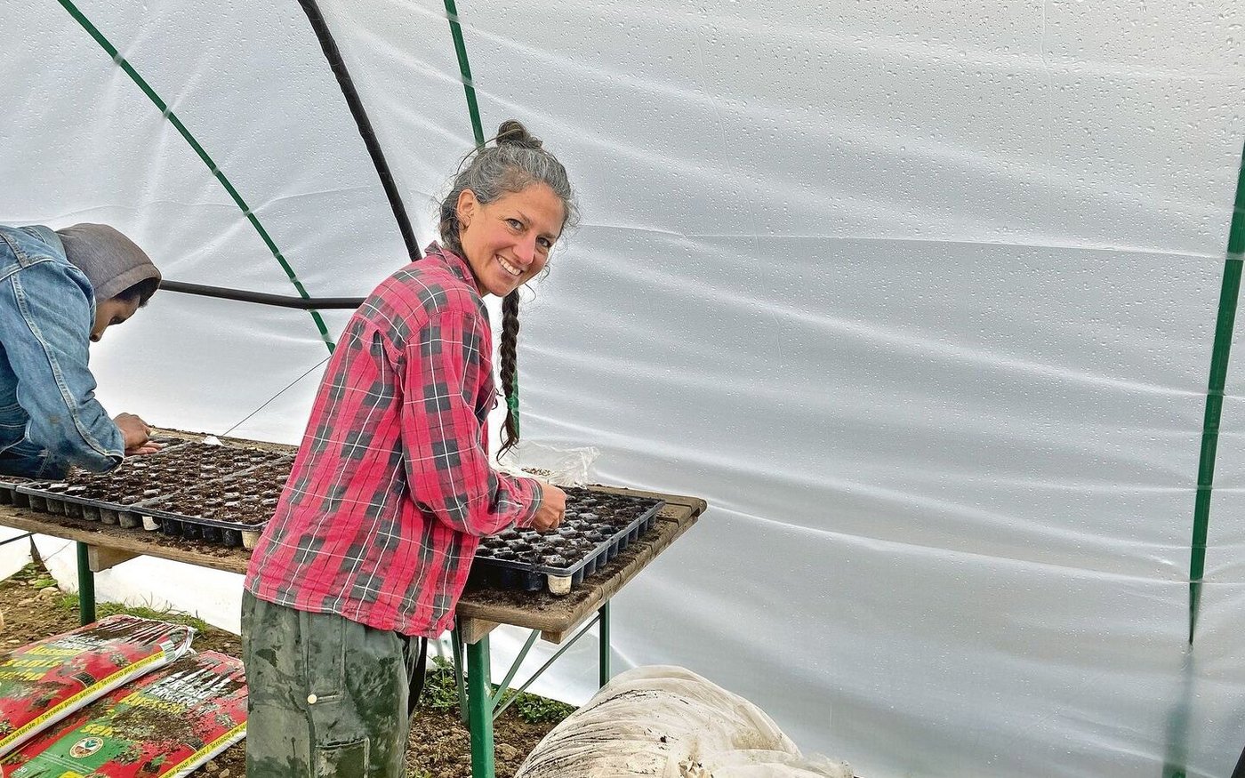 Petra Köchli arbeitet für das Landwirtschaftsprojekt des Schweizerischen Arbeiterhilfswerks.