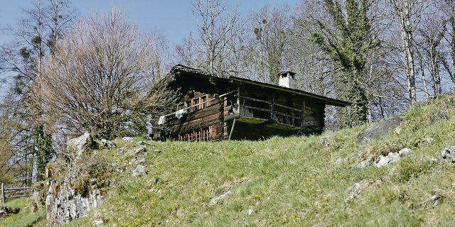 Alphütten umzubauen, ist nur unter sehr strengen Vorlagen möglich. (Symbolbild sb)