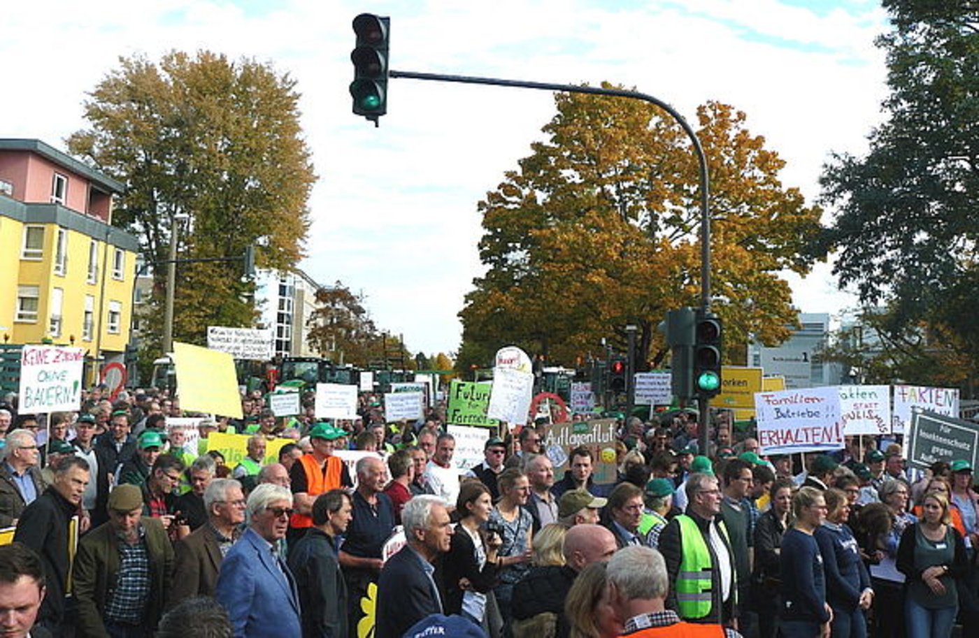 Mit der Demonstration solle der Politik und der Gesellschaft deutlich gemacht werden, dass es so nicht weitergehen könne. (Bild Agra-Europe)