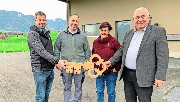 Daniel Blättler, Betriebsleiter Pius von Rotz, Sekretärin Martina Rohrer und Präsident Marcel Jöri (v. l.). 