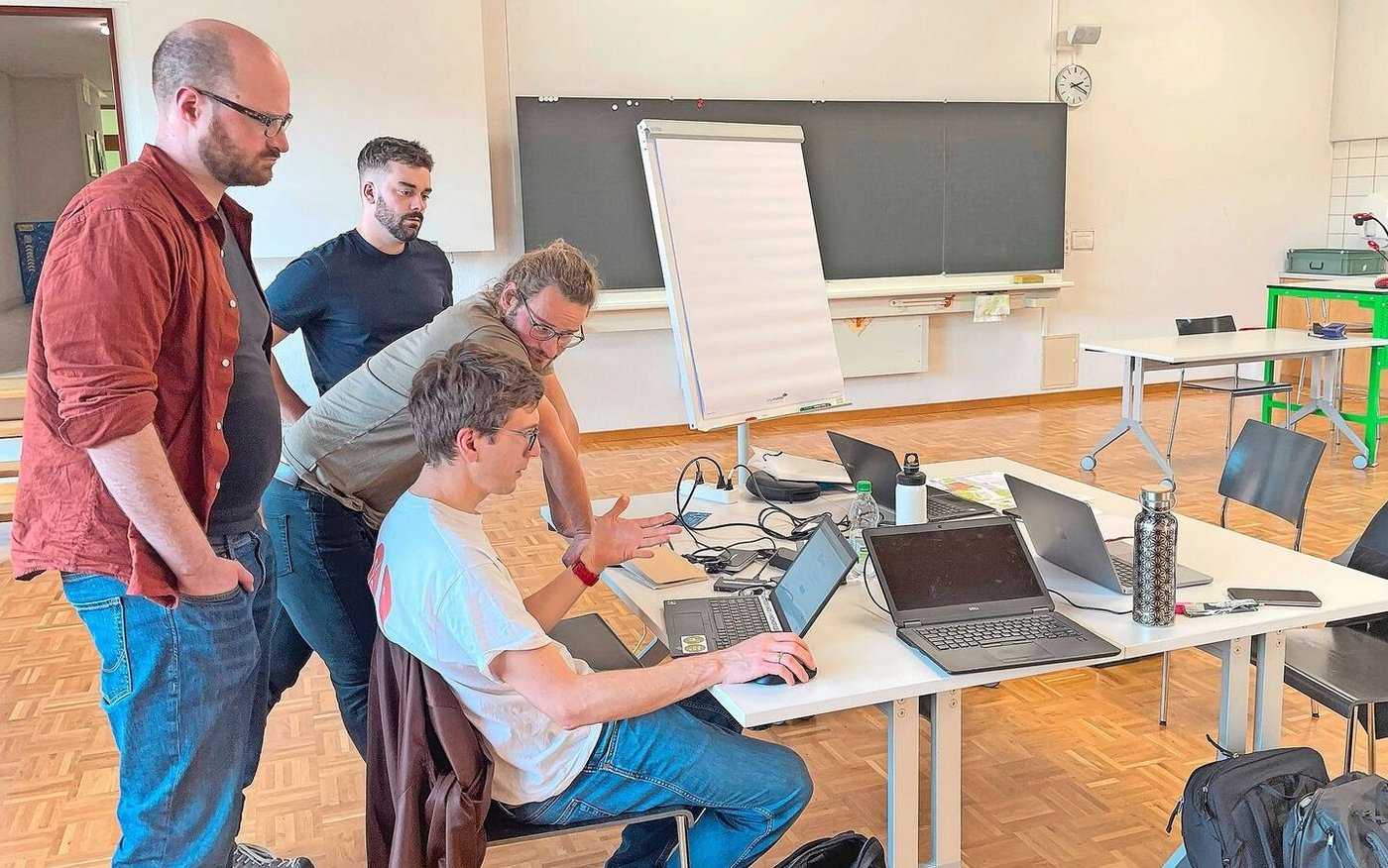 Hacker tüftelten an der Liebegg über neue Ideen und Programme für die Landwirtschaft. 