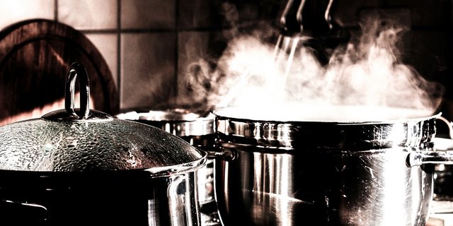 Wen wir nichts unternehmen, wird es bis Ende Jahrhundert 3.2 Grad wärmer unter der Erdatmosphäre. (Symbolbild Pixabay) 