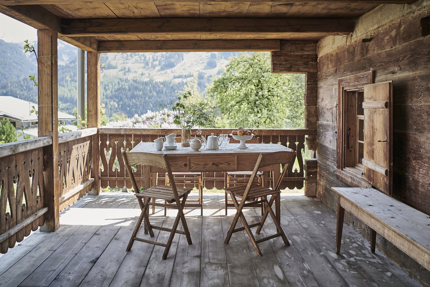 Das Haus hat zwei gedeckte Veranden. (Bild Gataric Fotografie)