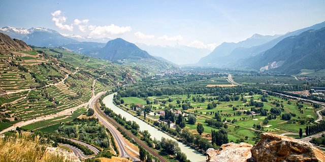 Ausserordentlich war der Hitzetag vom 16. September in Sitten mit 30,2 Grad. (Symbolbild Flickr / Peter Gorges)