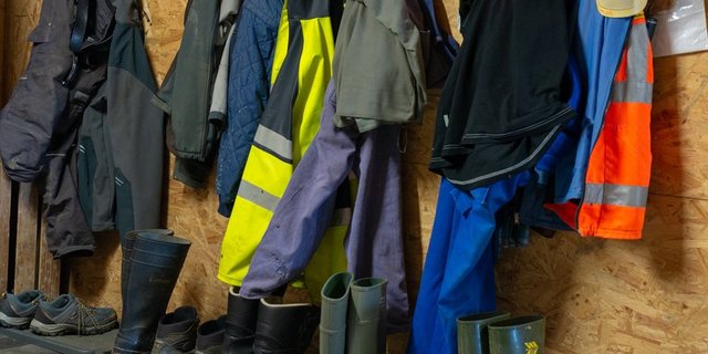 Familienbetriebe ohne Angestellte oder Lernende brauchen kein Schutzkonzept, alle anderen müssen eines umsetzen. (Symbolbild BauZ)