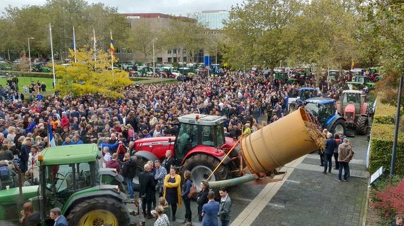 Anonyme drohen, die niederländischen Bauernproteste zu stören. (Bild Twitter/Jeffrey)