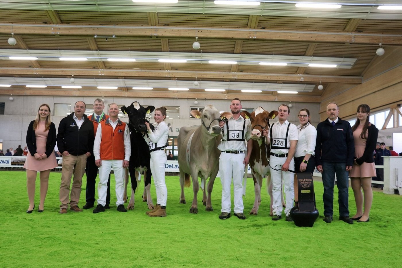 Die Missen in drei Farben: Kaeser Armani Mirella, Abtop Fantastic Sizilia, Riedtalfarm Diploma Sina.