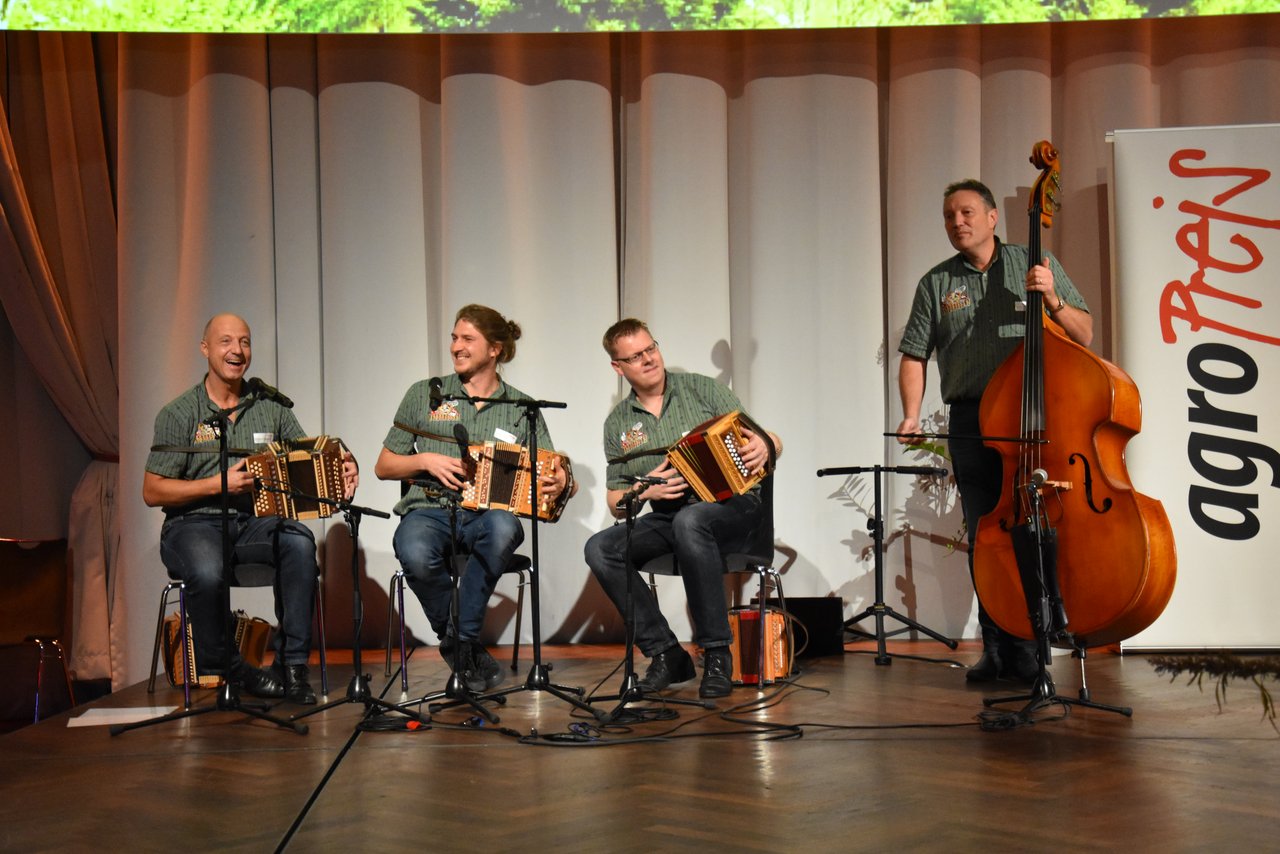 Das Quartett "Schabernack" sorgte für eine musikalische Abwechslung.