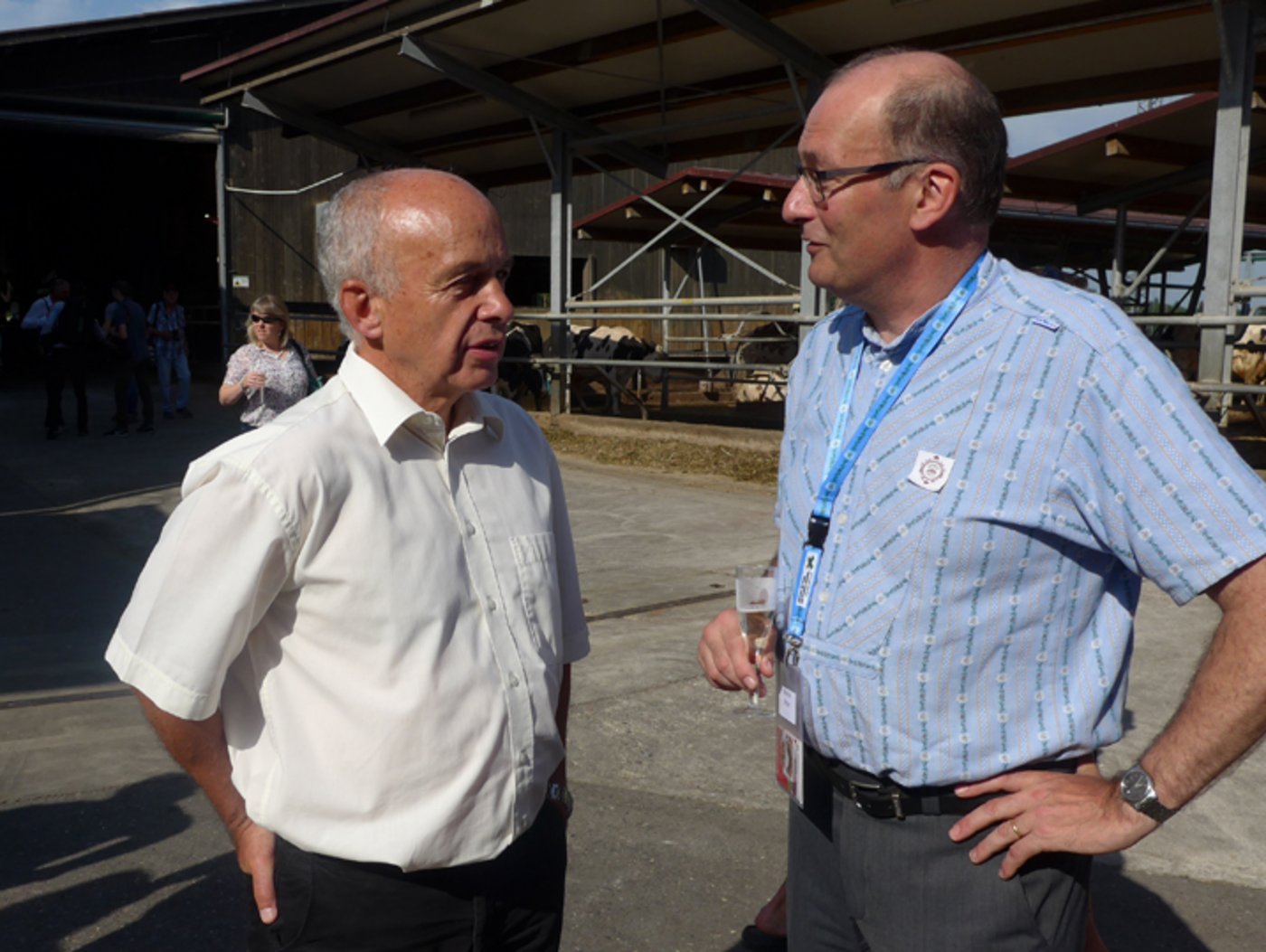 Prominenter Gast: Ueli Maurer im Gespräch mit SBV-Präsident Markus Ritter in Moosseedorf. (Bild akr)