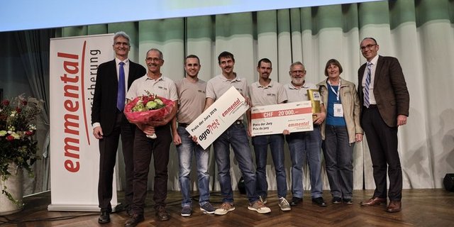 Familie Keiser gewann den Agropreis 2019. (Bild Emmental Versicherung)