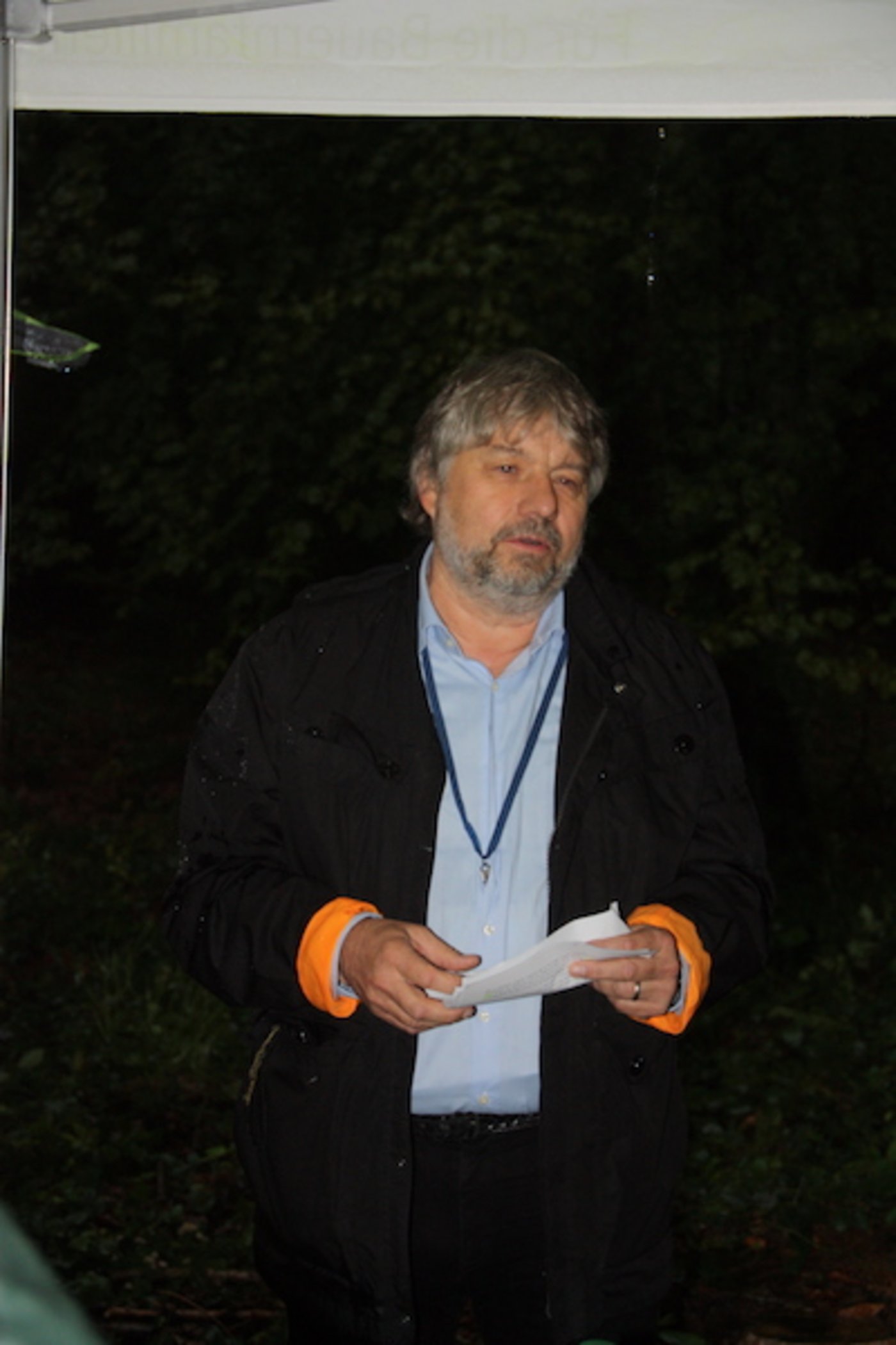 "Der Wald muss aktiv bewirtschaftet werden, um gesund zu bleiben", sagt Professor Jürgen Blaser, HAFL, und Dozent internationale Waldwissenschaft und Klimawandel