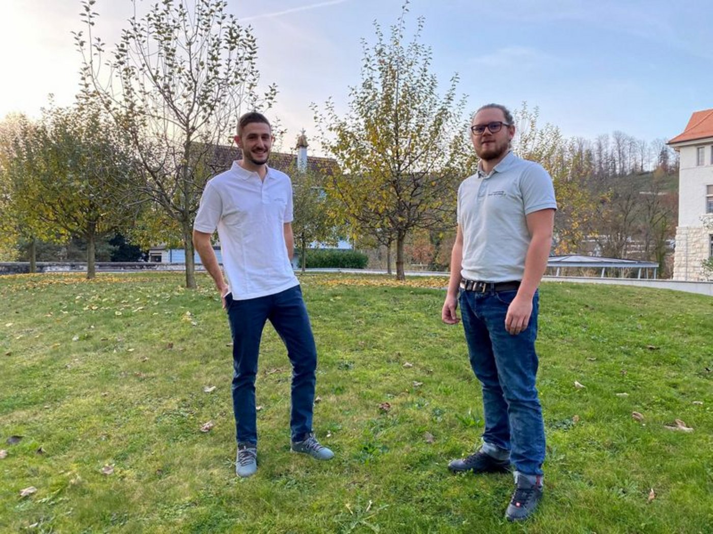 Die neue Doppelspitze der Junglandwirtekommission des SBV besteht neu aus Damien Rey (links) und Daniel Hasler. (Bild SBV) 