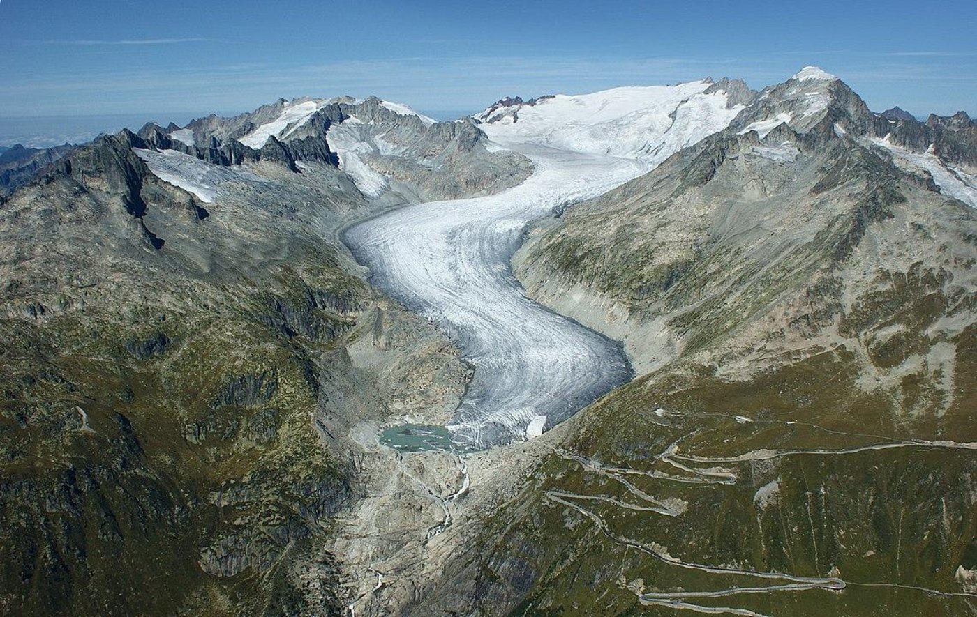 In den Alpen entstehen Wasserlieferanten wie Rhone und Rhein. Durch den Klimawandel kommen Sie zunehmend unter Druck. (Bild Wikimedia/Pegasus)