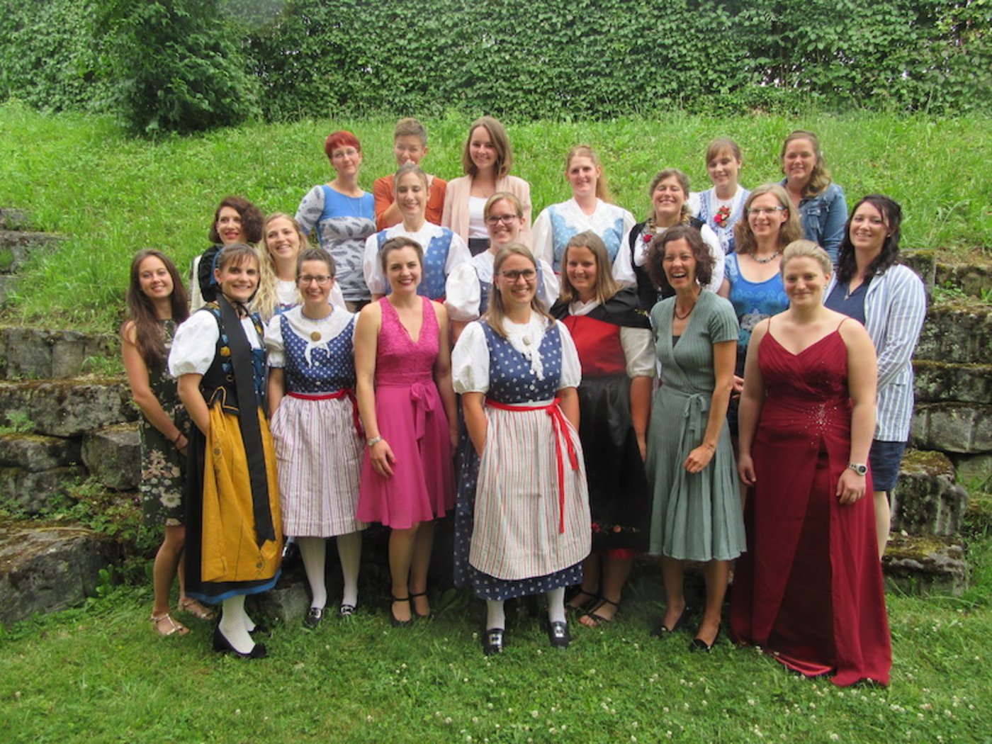 Sie haben sich für die berufsbegleitende Weiterbildung entschieden und den Fachausweis Bäuerin erworben. 