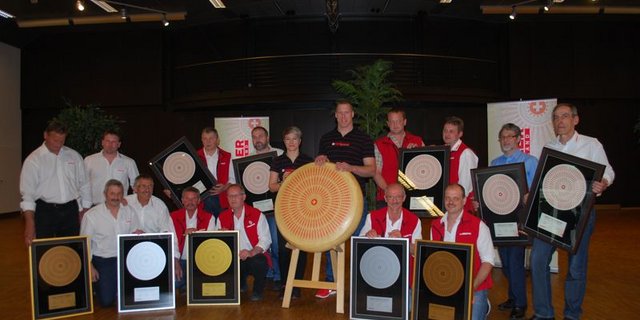 Die besten Käser wurden anlässlich der Delegiertenversammlung ausgezeichnet. (Bilder jsc)