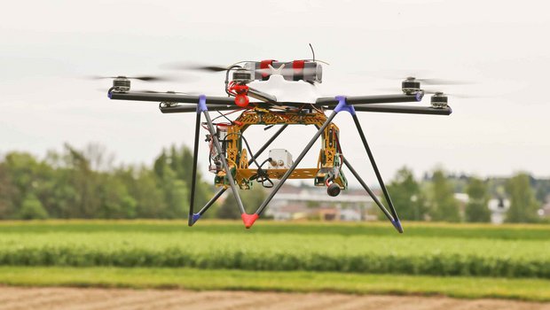 Drohnen gehören bei den deutschen Bauern schon bald zum Standard. (Bild lid)