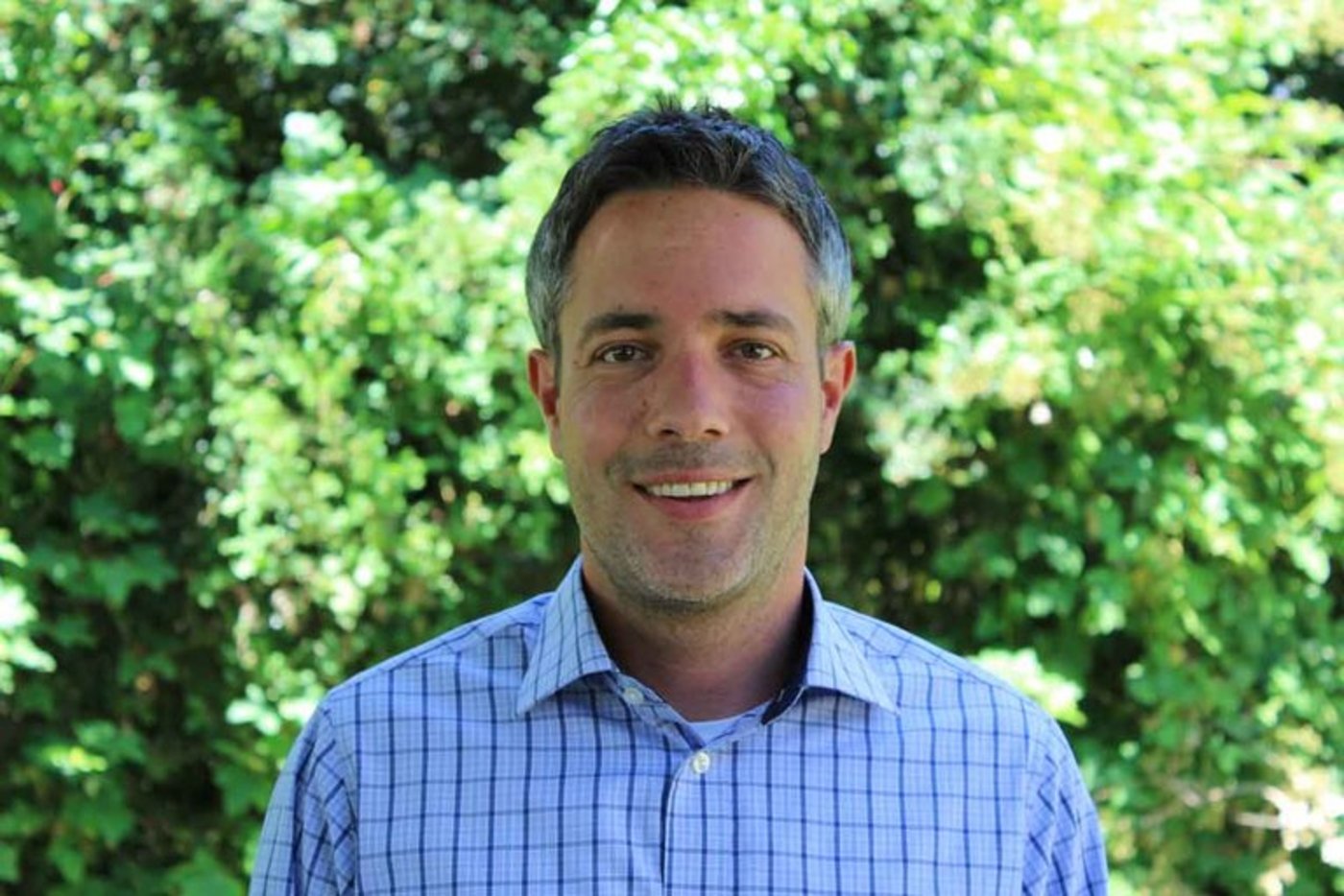 Claudio Deragisch nimmt eine neue Herausforderung ausserhalb der Landwirtschaft an. (Bilder Screenshots vianco.ch)