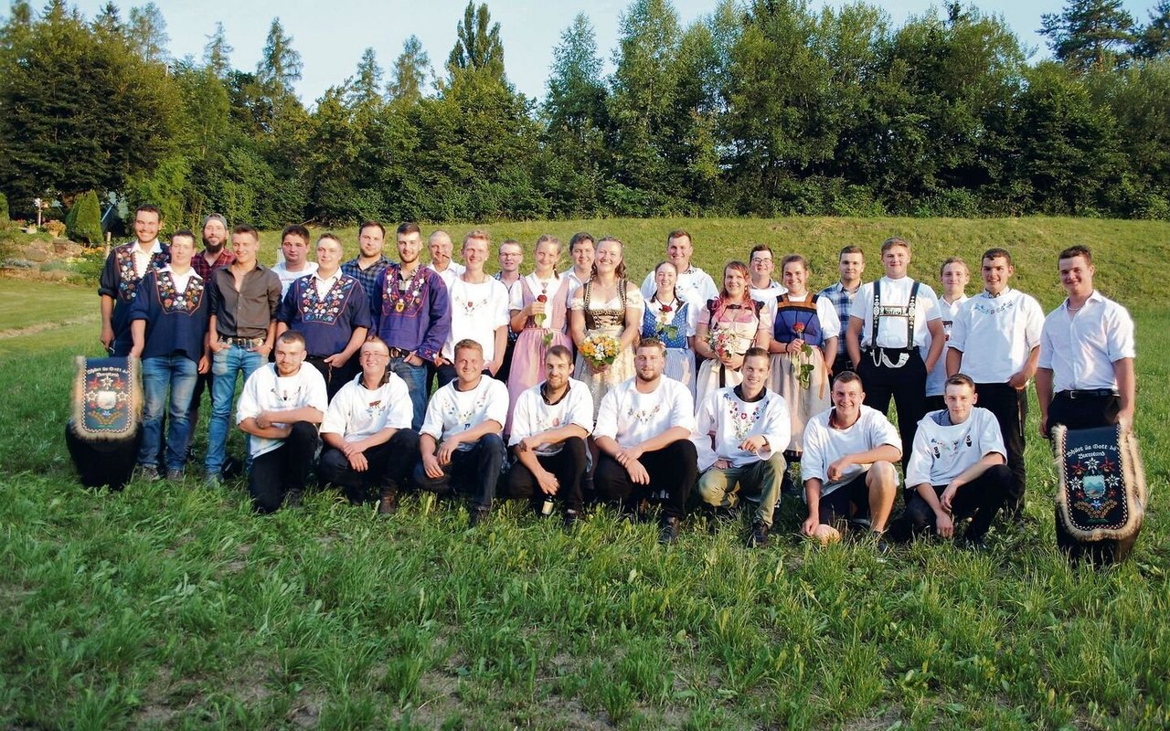 Fünf Landwirtinnen und 30 Landwirte erhielten das Abschlussdiplom.