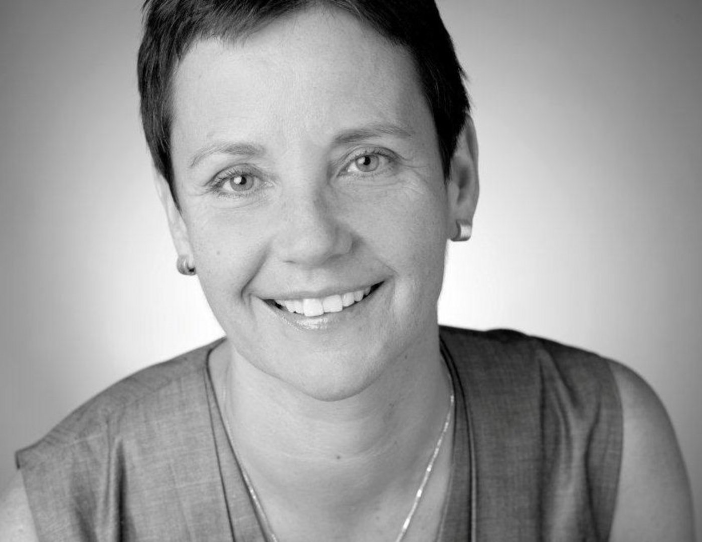 Betriebsökonomin Cornelia Schmidt wird stellvertretende Vorsteherin des Amts für Landwirtschaft und Natur (Lanat) des Kantons Bern. (Bild zVg)