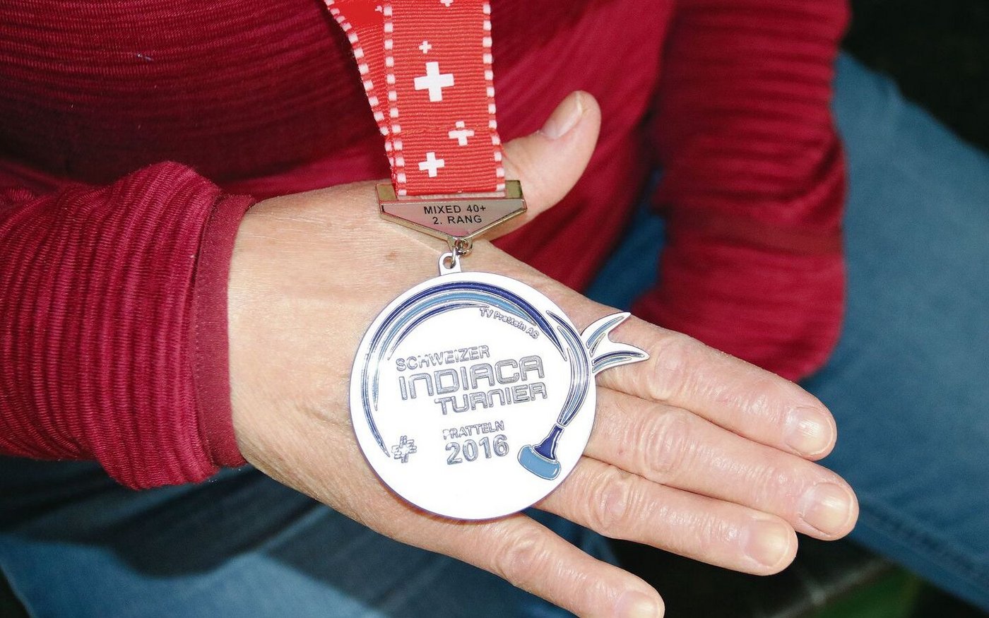 Anita Thommen spielt gern Indiaca, ihre Mannschaft wurde 2016 Vize-Schweizer-Meister in ihrer Kategorie.