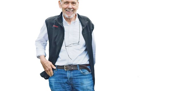 Urs Hildebrandt istinternationaler Beraterfür Boden und Kompost. Er führt zusammen mit seiner Frau, Angelika Lübke-Hildebrandt, die Landmanagement AG in Peuerbach (A) und ist Mitinhaber der Bionika AG in Edlibach ZG. (Bild Urs Hildebrandt)