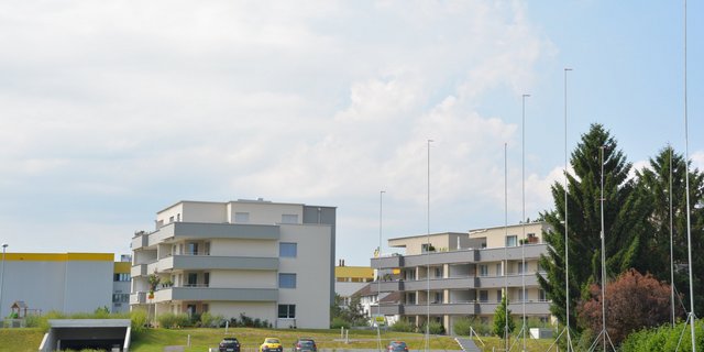 In den letzten Jahren wurde vielerorts sehr viel gebaut. Das hat weite Kreise der Bevölkerung sensibilisiert. viele sind kritischer geworden gegenüber baulichem Wachstum (Bild js)