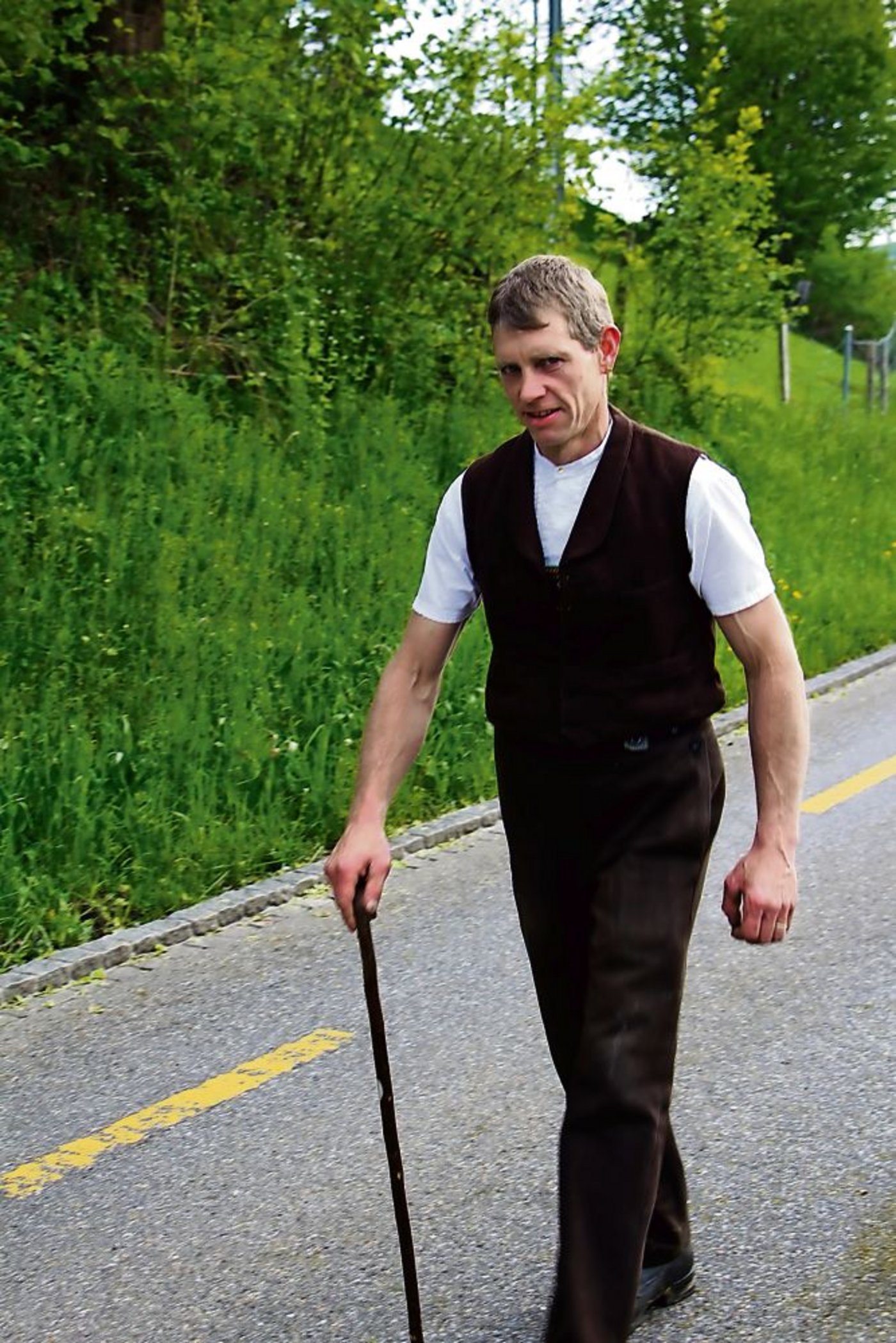 Bauer Theo Ehrbar hat ein waches Auge über das Geschehen.