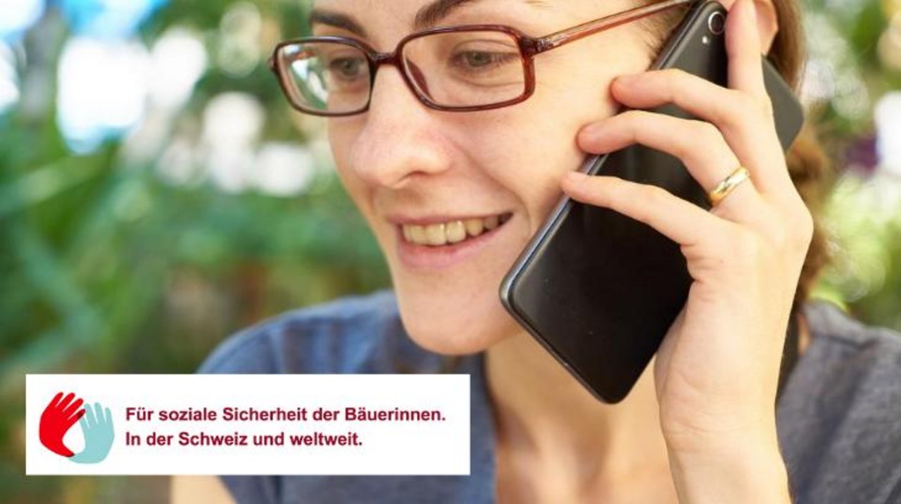 Am 12. Oktober geben Fachpersonen gratis über eine Hotline Auskunft zu sozialer Absicherung und Entlöhnung von Bäuerinnen in der Schweiz. (Bild Pixabay/Logo SBLV)