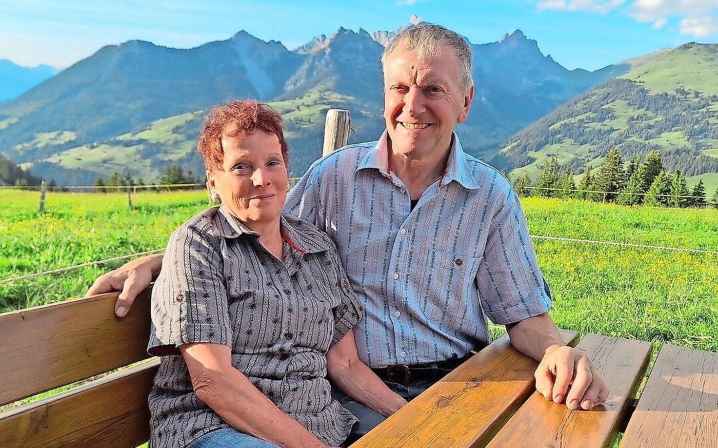 Werner Kocher und seine Partnerin Vera Fankhauser verbringen dieses Jahr den zweiten Sommer auf der Alp im Berner Oberland.