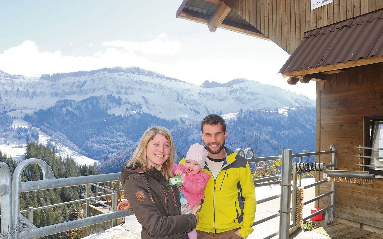 Karin Holdener und Beat Häfliger verschoben ihre Hochzeit aufgrund von Corona. Die gegenseitige Absicherung war ihnen mit der Geburt der gemeinsamen Tochter aber wichtig. 