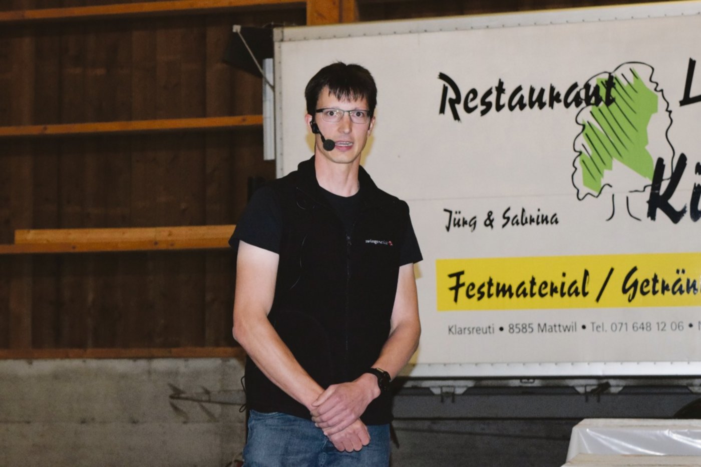 "Wir versprechen uns von dieser Technologie mehr Zuchtfortschritt." Andreas Fleisch, Swissgenetics, zuständiger Tierarzt für Embryotransfer in Ins BE. (Bilder sgi)