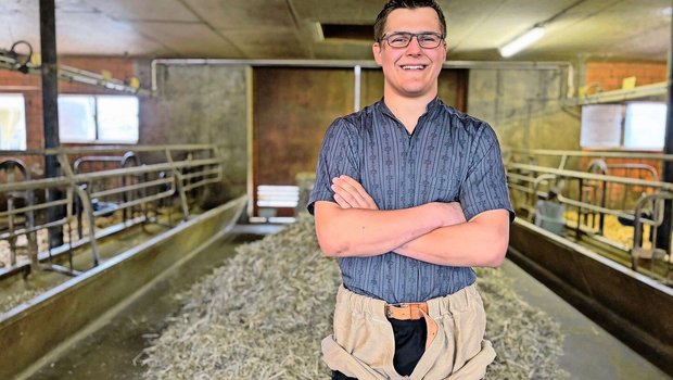 Neben der Landwirtschaft gehört das Schwingen zur grossen Leidenschaft von Markus Jost. Einmal wöchentlich fährt der Lehrling mit seinem Töff ins Training.
