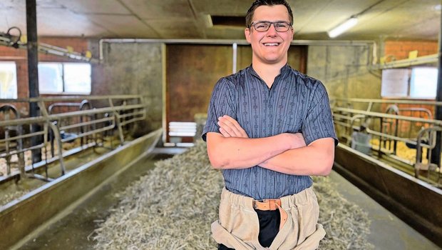 Neben der Landwirtschaft gehört das Schwingen zur grossen Leidenschaft von Markus Jost. Einmal wöchentlich fährt der Lehrling mit seinem Töff ins Training. 