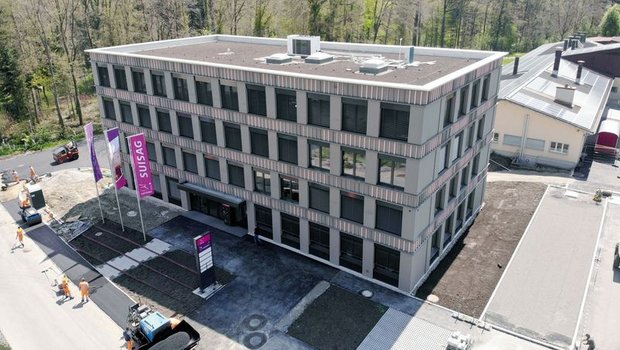 Der neue Hauptsitz in Sempach. (Bild Suisag)