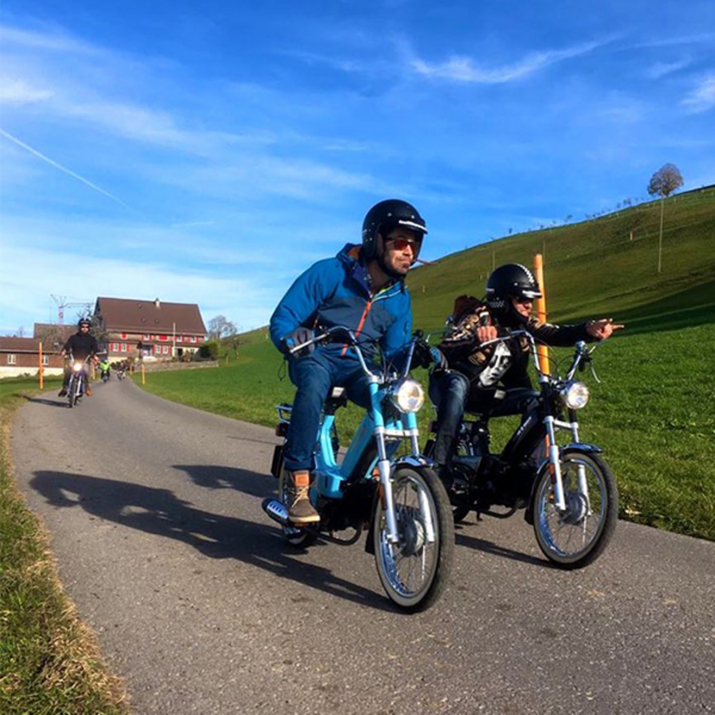 Mit dem Töffli auf Tagestour - zum Beispiel durch den Kanton Zug. (Bild toeffli-touren.ch)