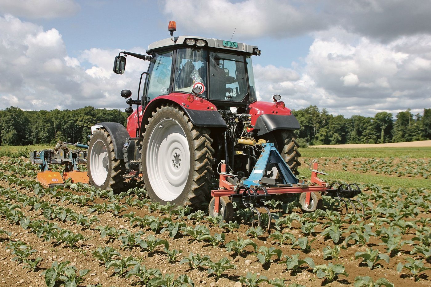Das Privileg der Steuerbegünstigung für die Bewirtschaftung von landwirtschaftlichen Flächen könnte als Folge der CO2-Ziele unter Druck geraten. (Bild RoMü)