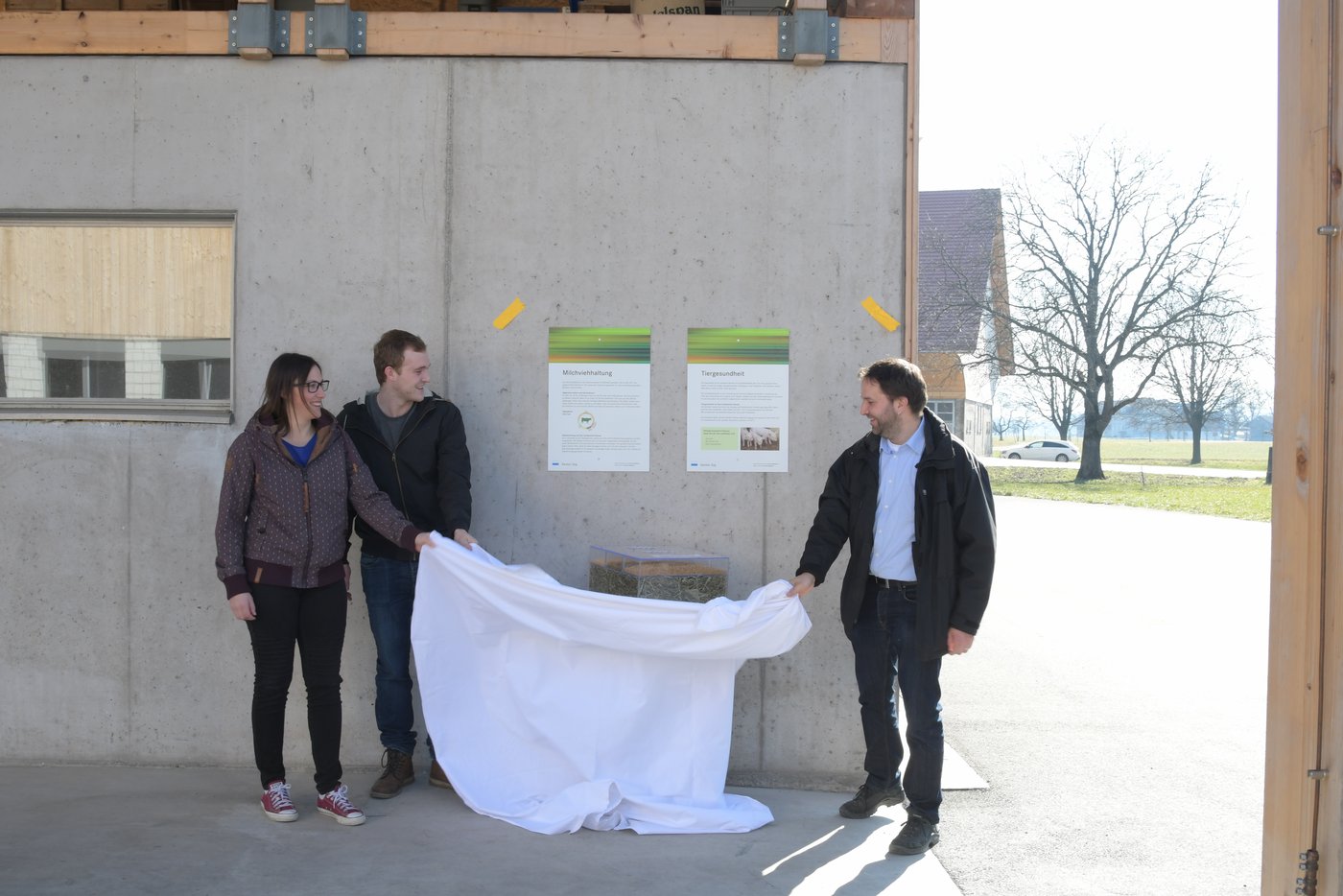 Feierliche Eröffnung mit dem Direktor des LBBZ Schluechthof Cham, Martin Pfister (links).