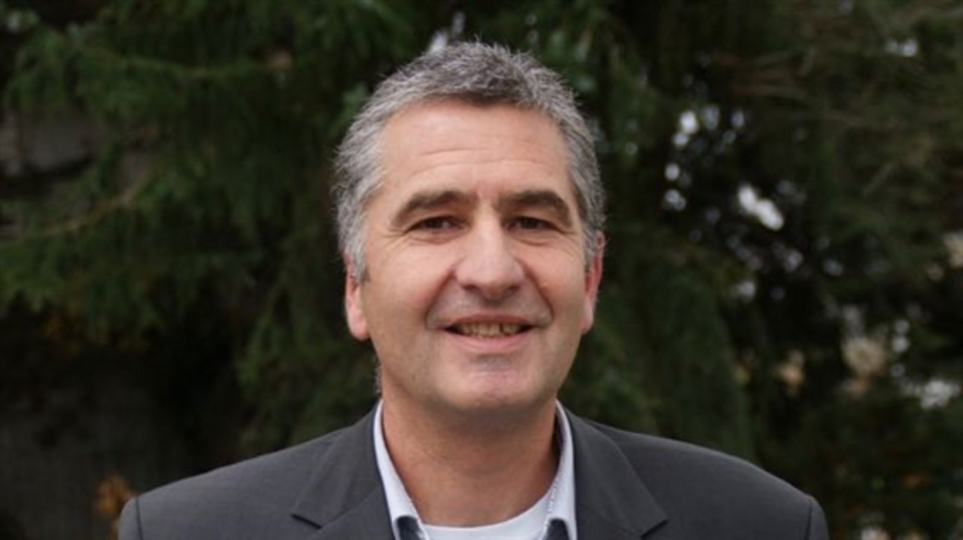 Roger Stephan vom Lebensmittelinstitut der Universität Zürich ging am Mediengespräch am Aviforum differenziert auf Resistenzformen ein, die im Bereich der Geflügelproduktion entstehen können. (Bild Michael Götz)