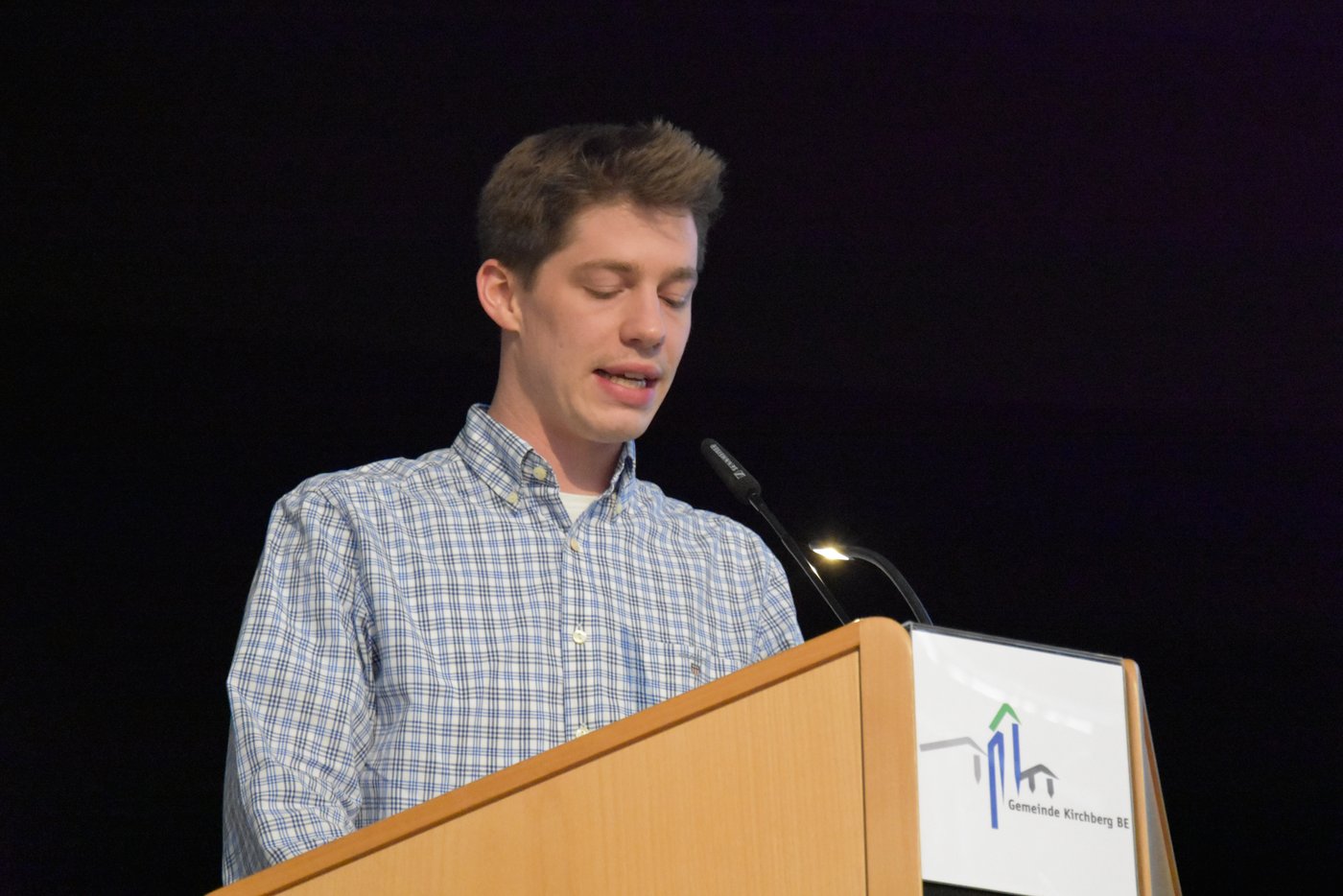 VSKP-Geschäftsführer Niklaus Ramseyer stellte an der Mitgliederversammlung die Jahresrechnung vor. Zudem verkündete er: Attracap gegen Drahtwürmer erhält eine Sondergenehmigung bis zum Sommer.