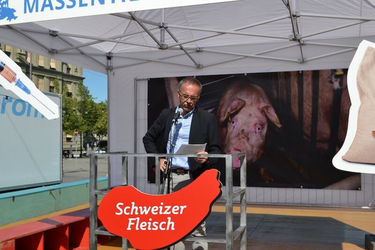 Stefan Flückiger vom STS meinte, es sei auch wichtig, Fleischimporte zu vermeiden. (Bild jsc)