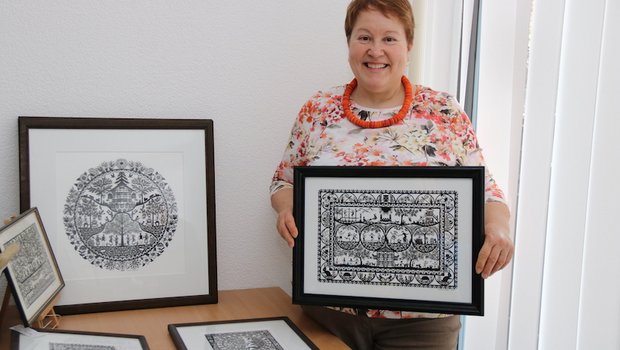 Susanne Gygax wuchs in einer nichtbäuerlichen Familie in Burgdorf BE auf. Sie ist gelernte Textilentwerferin mit Weiterbildung als Facharbeiterin für Textiltechnik (Schaftweberei) und diplomierte Bäuerin. (Bild Benildis Bentolila)