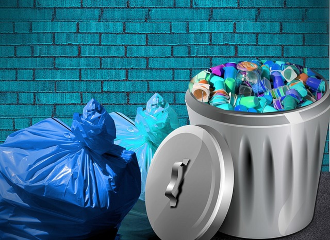 Mehr als 70 Prozent der Kunststoffabfälle aus den Haushalten seien nicht rezyklierbar. (Bild pixabay)