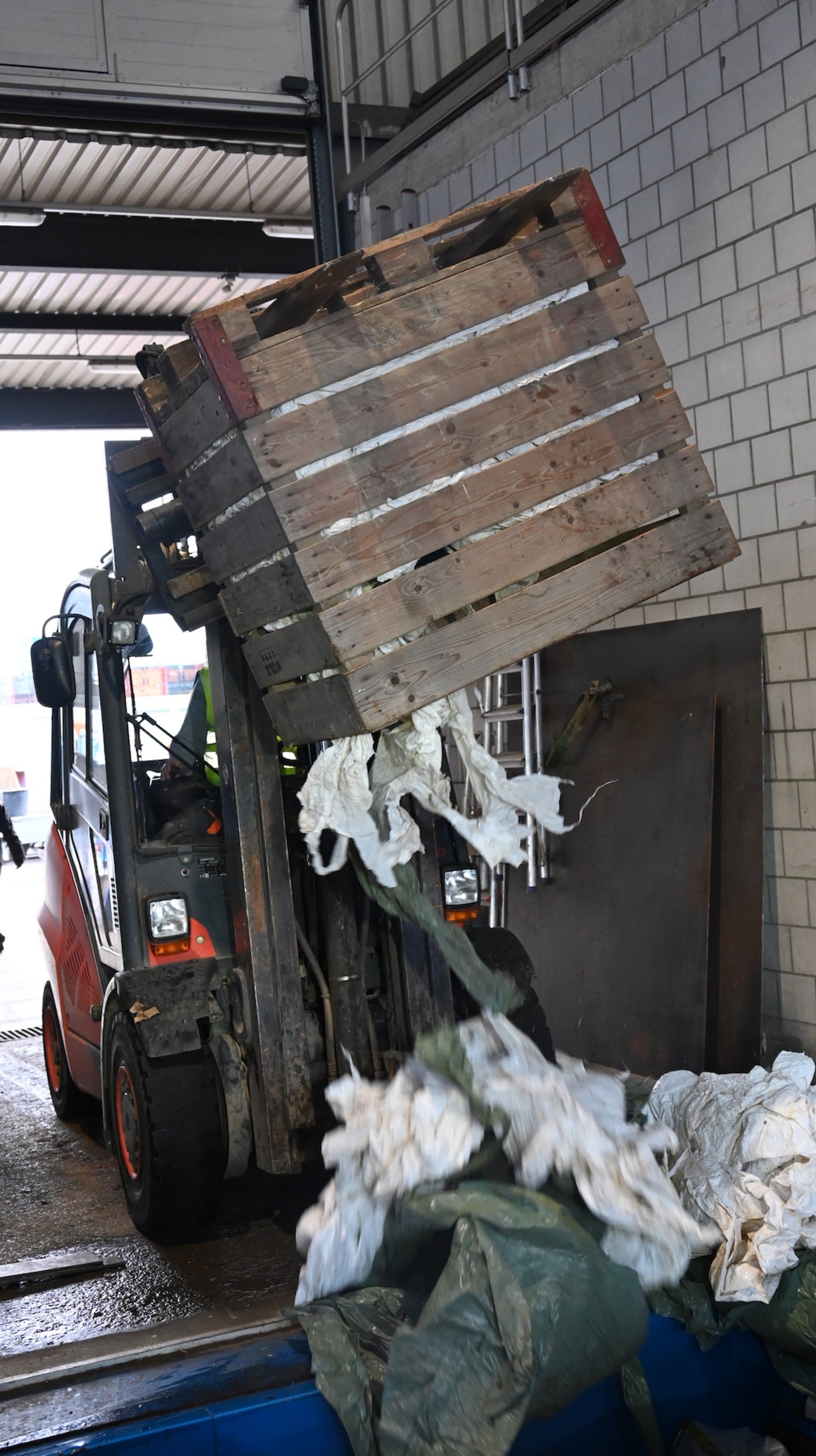 ...in einer Paloxe gesammelt.....