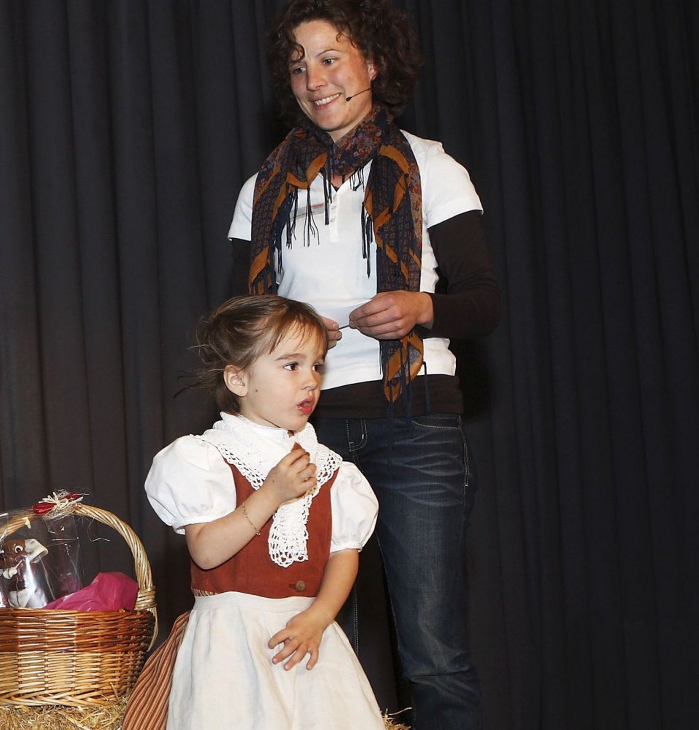 Brigitte Durrer und ihre Familie waren die Hauptpreisträger des Agropreises 2011. (Bild: Agropreis.ch)