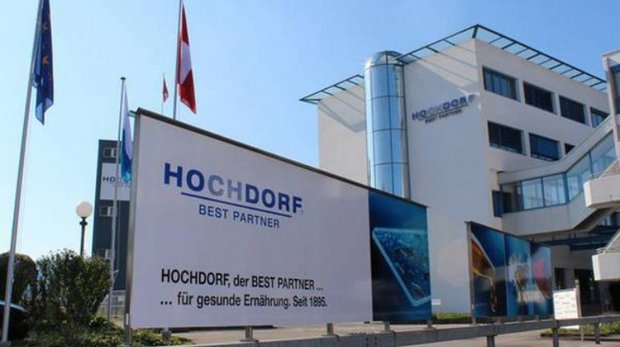 Hochdorf ist trotz roter Zahlen zuversichtlich für die Zukunft Um die finanzielle Situation der Hochdorf-Gruppe ui meistern und die Bilanz zu stärken, seien trotz der erzielten Erfolge weitere Massnahmen nötig, teilt das Unternehmen mit. (Bild Hochdorf)